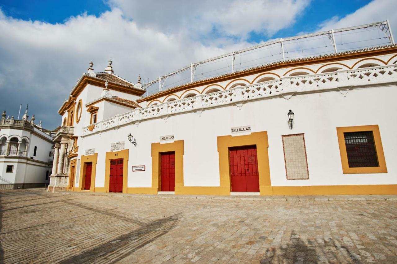 Arenal Carreteria Deluxe Suites By Valcambre Sevilla Eksteriør billede