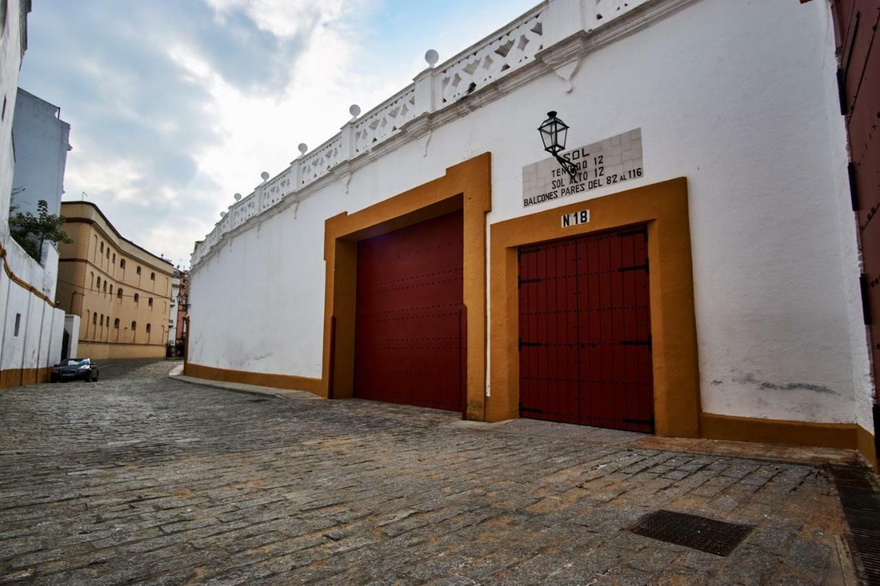 Arenal Carreteria Deluxe Suites By Valcambre Sevilla Eksteriør billede